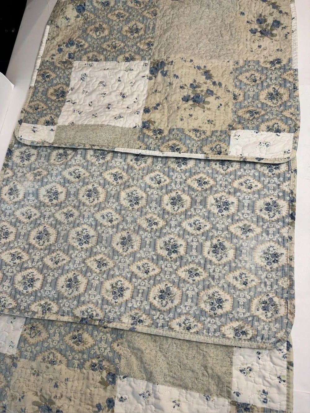 All American Collection Reversible Floral Patchwork Daybed Quilt & 3 Shams Set